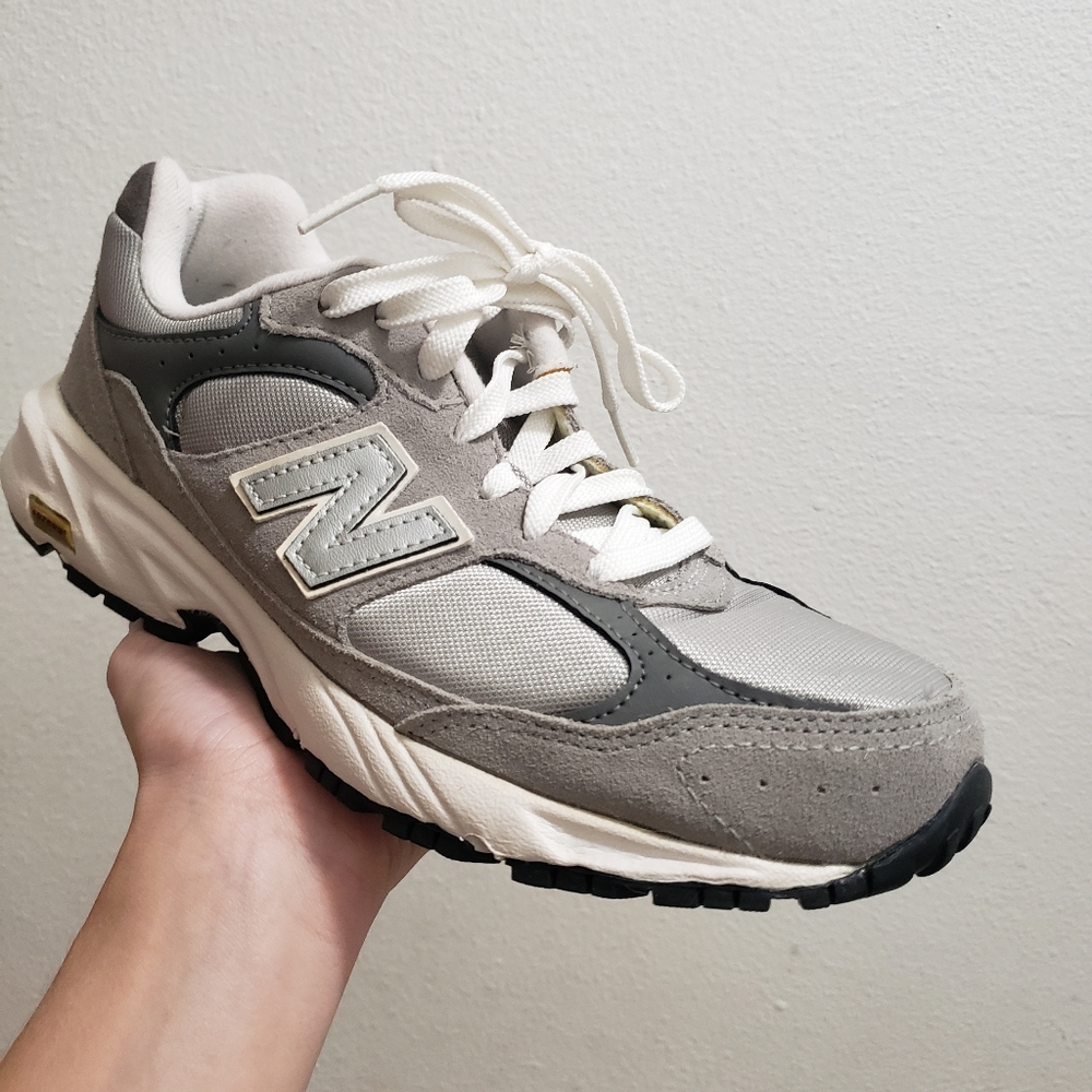 Women | New Balance - Picture 2 of 13